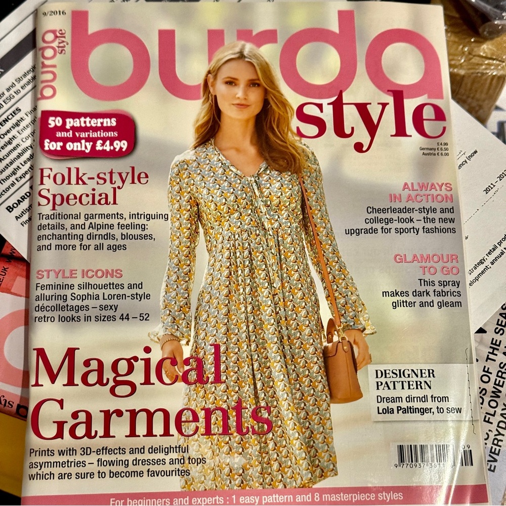 NEW Burda Style Magazine / 50+ Patterns + variations / September 2016